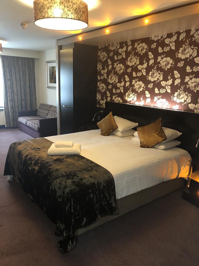 The Bluebell Hotel Нит Экстерьер фото